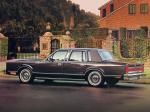 Lincoln Town Car 1981 года